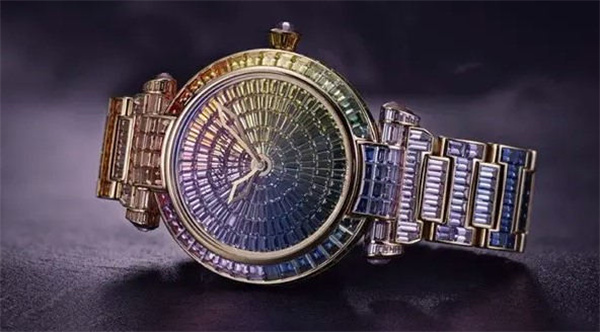 蕭邦表帶怎么拆卸（圖）