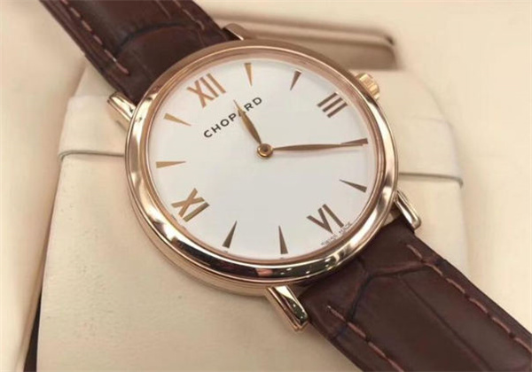 蕭邦手表表盤有劃痕怎么處理（圖）